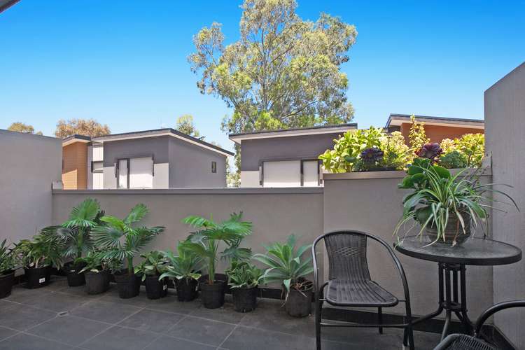 Fourth view of Homely townhouse listing, 23 Aviary Grove, Thornbury VIC 3071