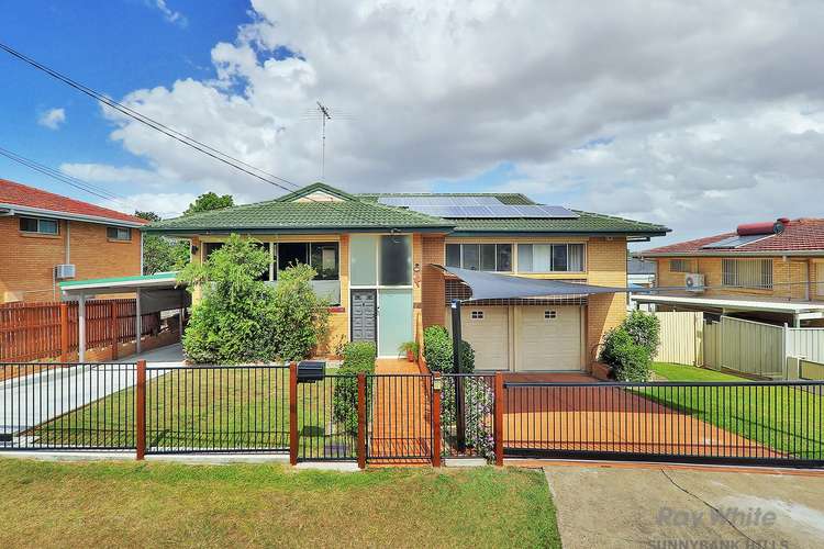 Main view of Homely house listing, 12 Gralunga Street, Mansfield QLD 4122