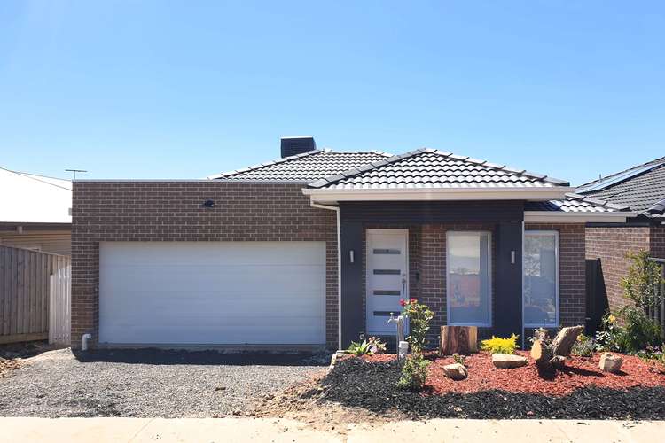 Main view of Homely house listing, 11 Picturesque Avenue, Doreen VIC 3754
