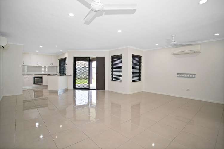 Third view of Homely house listing, 18 Salisbury Place, Ooralea QLD 4740