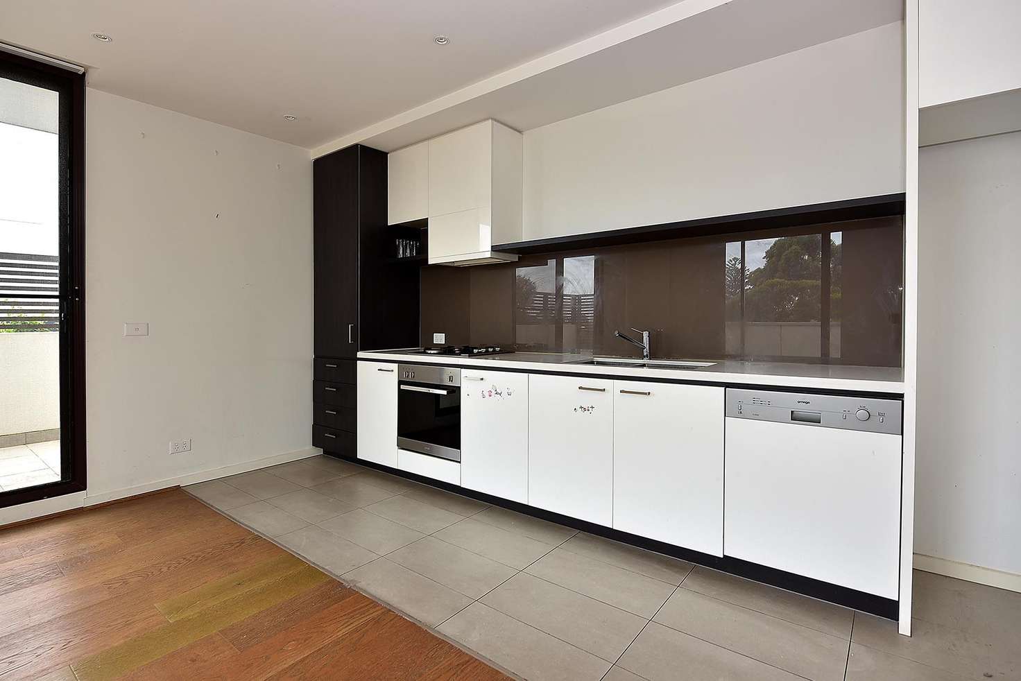 Main view of Homely apartment listing, 28/16-20 Warleigh Grove, Brighton VIC 3186