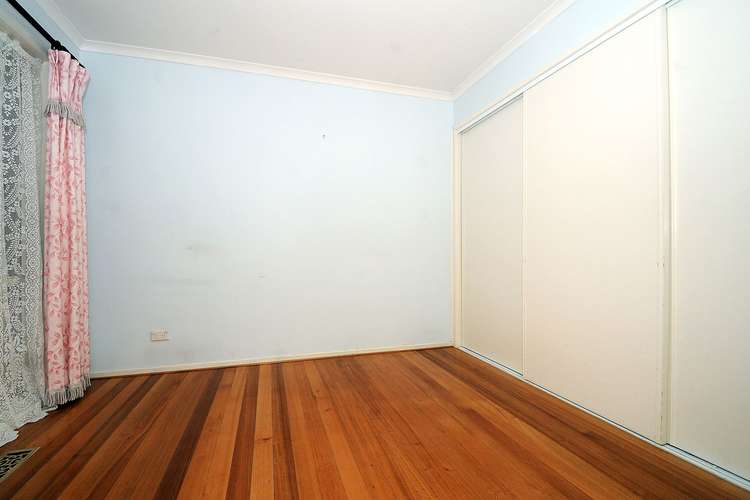 Fifth view of Homely unit listing, 2/175 Lawrence Road, Mount Waverley VIC 3149