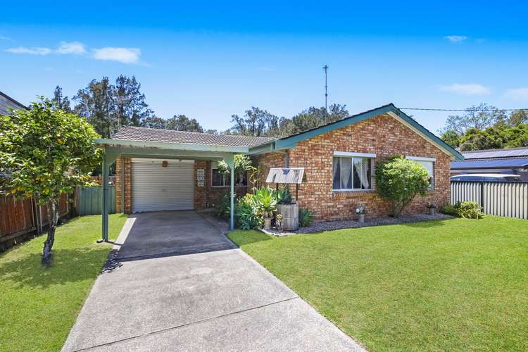 Main view of Homely house listing, 19 Ilumba Avenue, Davistown NSW 2251