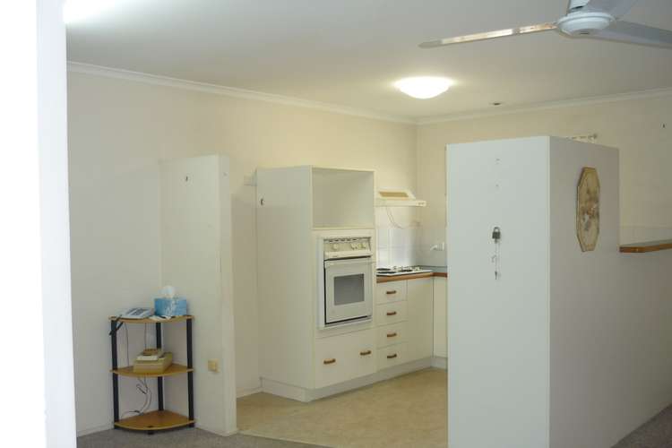 Fifth view of Homely unit listing, 4/66 Dalton Street, Kippa-ring QLD 4021