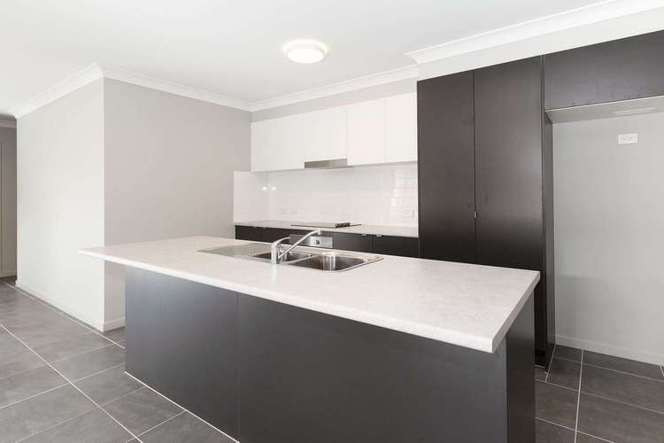 Second view of Homely house listing, 1/3 Matthias Way, Leichhardt QLD 4305