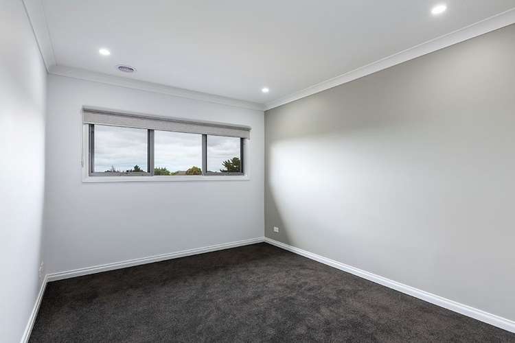 Fifth view of Homely house listing, 1/6 Jackson Place, Hoppers Crossing VIC 3029