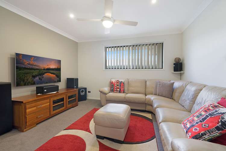 Seventh view of Homely house listing, 8 Portabello Crescent, Thornton NSW 2322