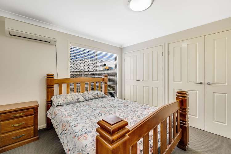 Fifth view of Homely unit listing, Unit 1/4 Nabiac Close, Kearneys Spring QLD 4350