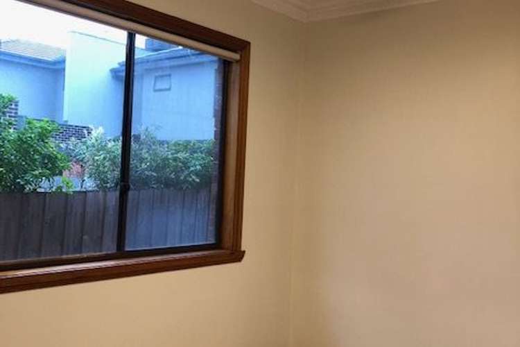 Fifth view of Homely unit listing, 2/2 Windsor Avenue, Oakleigh South VIC 3167