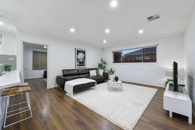 Sixth view of Homely house listing, 28 Cronulla Way, Taylors Hill VIC 3037