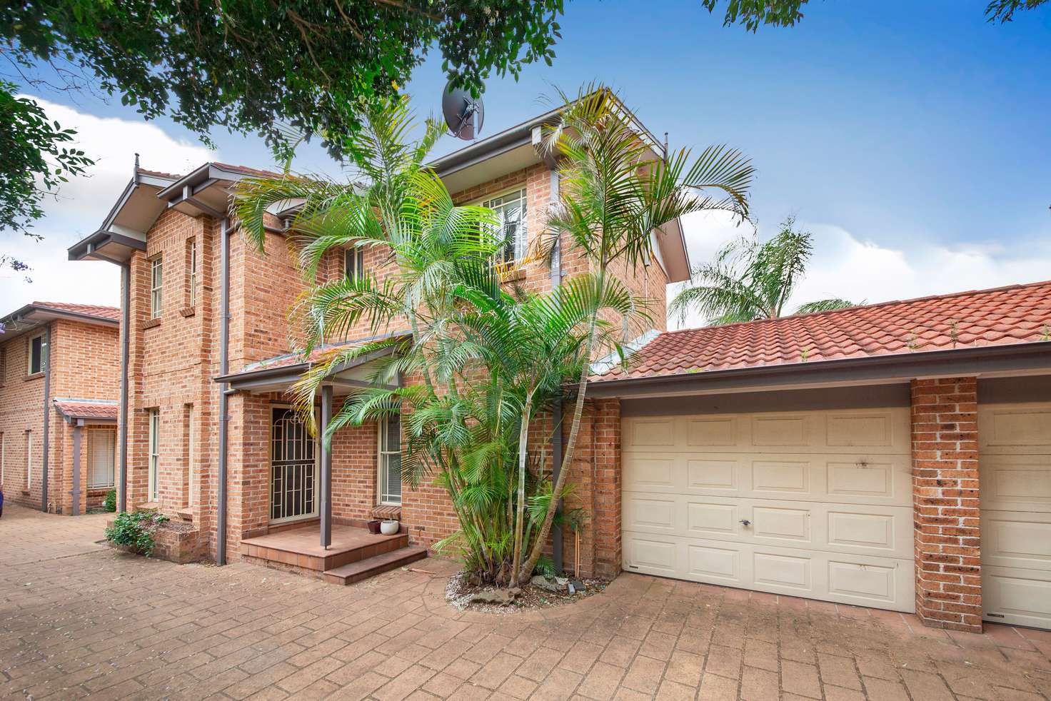 Main view of Homely townhouse listing, 4/49 Karimbla Road, Miranda NSW 2228