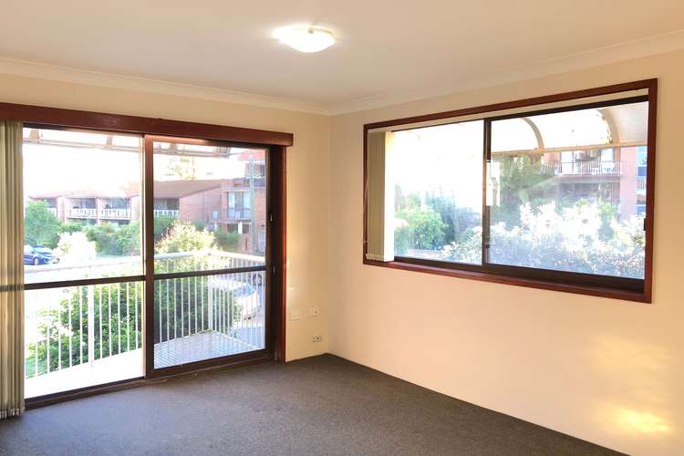 Third view of Homely apartment listing, 4/23 Britannia Avenue, Broadbeach QLD 4218