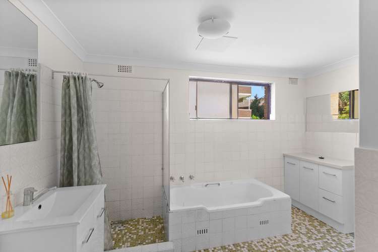 Fifth view of Homely unit listing, 2/5 Curtis Street, Caringbah NSW 2229
