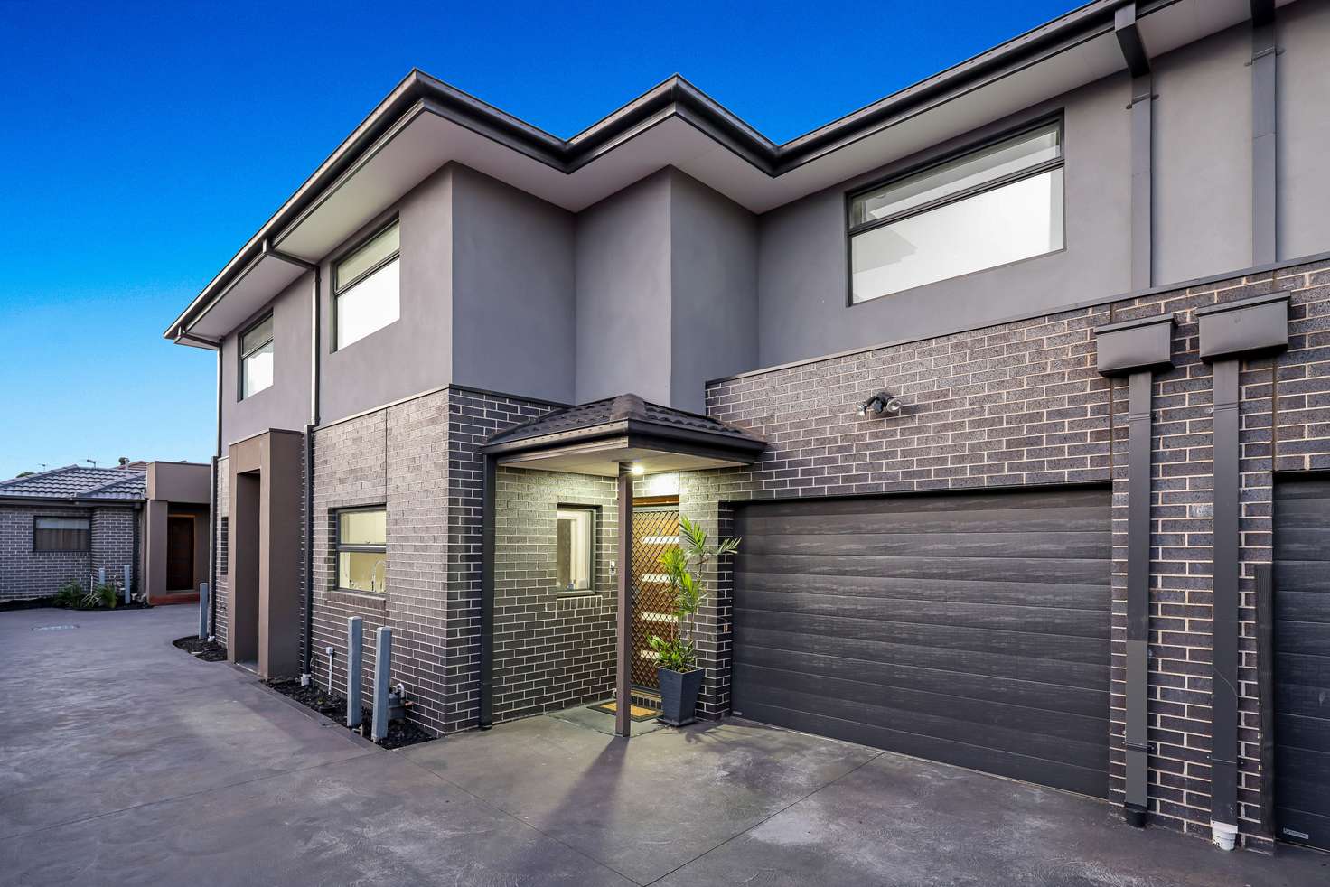 Main view of Homely townhouse listing, 2/121 West Street, Hadfield VIC 3046