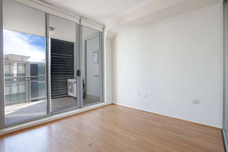 Third view of Homely apartment listing, 86/38 Shoreline Drive, Rhodes NSW 2138