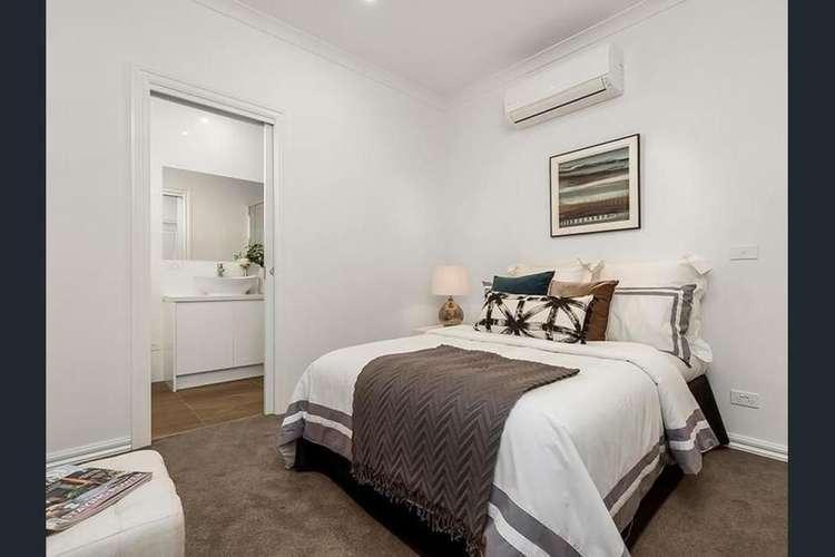 Fourth view of Homely townhouse listing, 2/5 Bicton Street, Mount Waverley VIC 3149