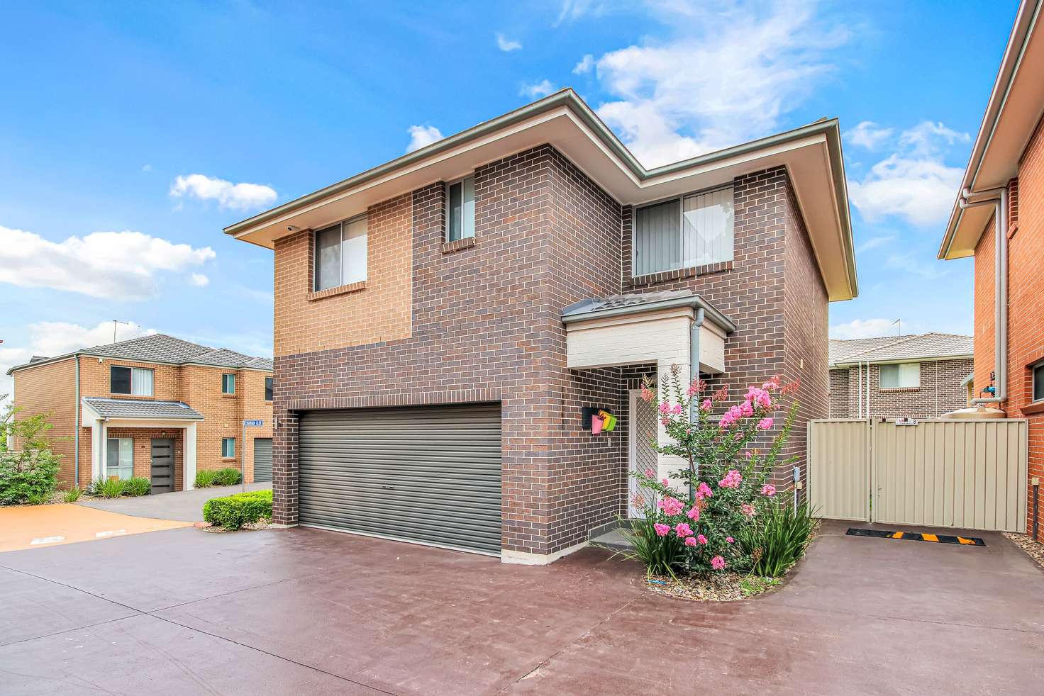Main view of Homely townhouse listing, 10 Sharada Glade, Woodcroft NSW 2767
