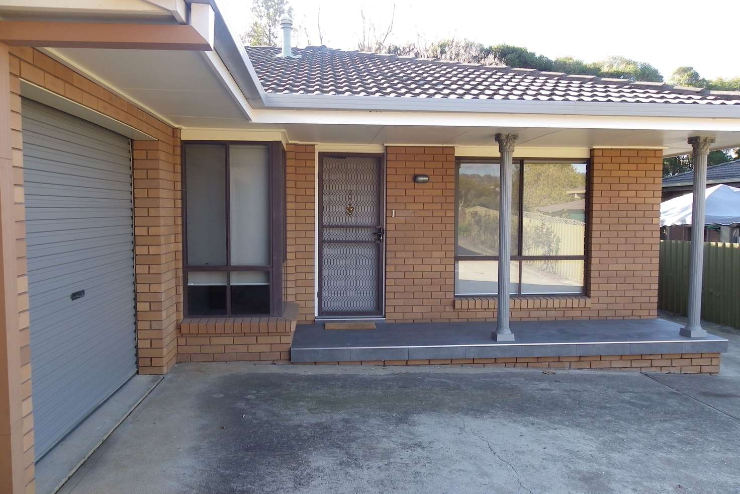 Main view of Homely unit listing, 2/106 Lawrence Street, Wodonga VIC 3690