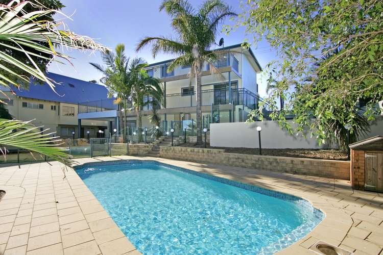 1 Yumbool Close, Forresters Beach NSW 2260