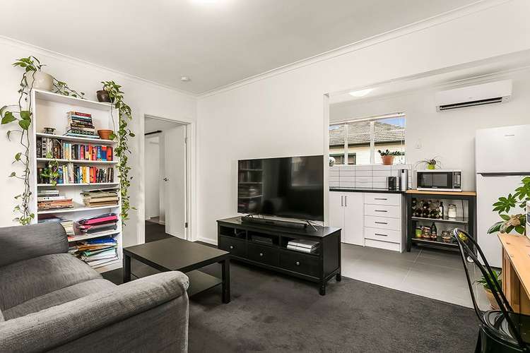 Main view of Homely unit listing, 2/2B Foden Street, Brunswick West VIC 3055