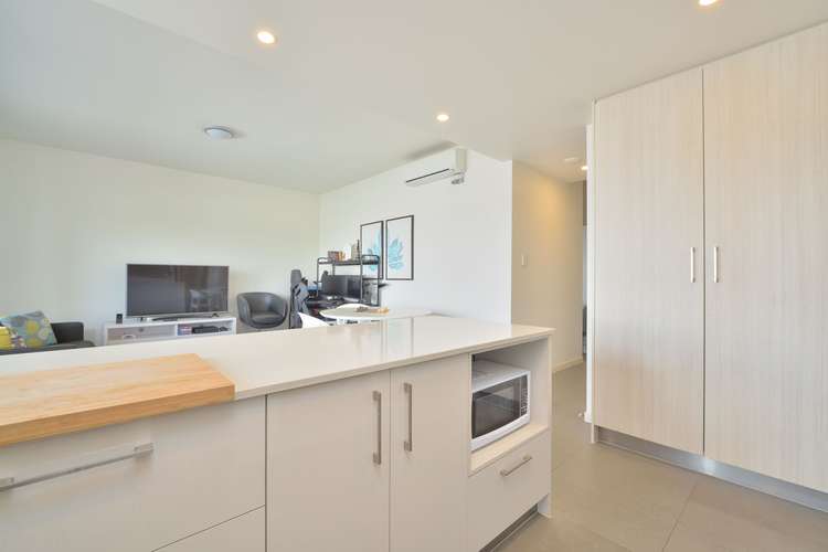 Sixth view of Homely unit listing, 2/1 Bayne Street, West Gladstone QLD 4680