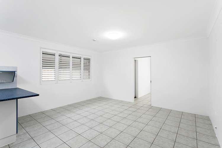 Fourth view of Homely unit listing, 1/6 Osborne Parade, Warilla NSW 2528