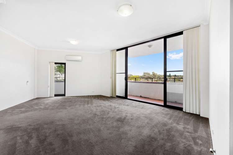 Main view of Homely unit listing, 6/8 Derby Street, Kogarah NSW 2217