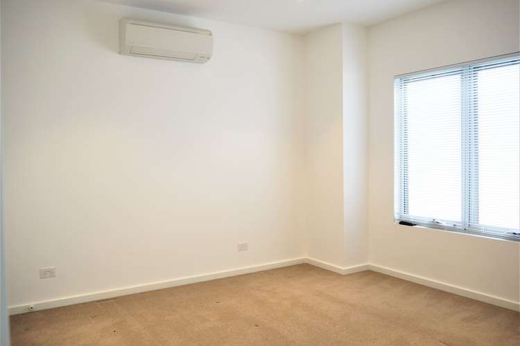 Fourth view of Homely townhouse listing, 3/33 Spring Street, Preston VIC 3072