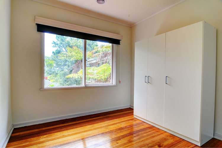 Fifth view of Homely house listing, 30 Howell Drive, Mount Waverley VIC 3149