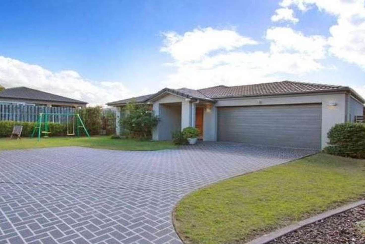 Main view of Homely house listing, 10 Nardoo Close, Carseldine QLD 4034