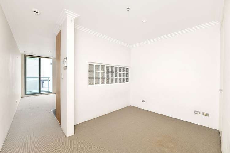 Third view of Homely apartment listing, G06/110 Alfred Street, Milsons Point NSW 2061