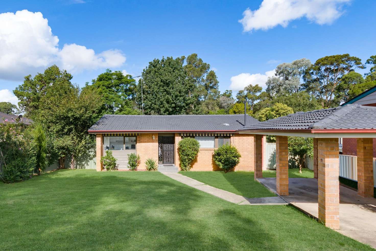 Main view of Homely house listing, 25 Evergreen Avenue, Bradbury NSW 2560