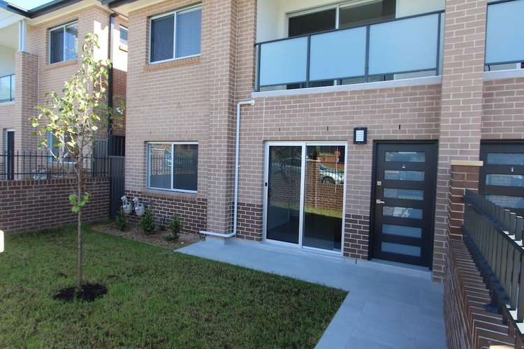 Main view of Homely house listing, 2/30-32 Third Avenue, Macquarie Fields NSW 2564