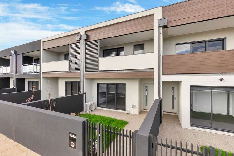 Main view of Homely townhouse listing, 68 Jetty Road, Werribee South VIC 3030