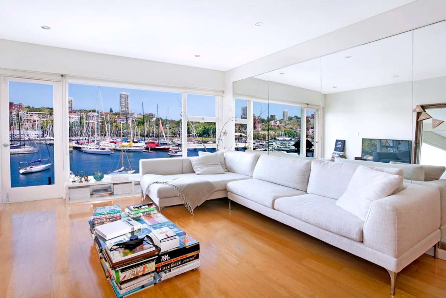 Main view of Homely apartment listing, 8/3 Elizabeth Bay Crescent, Elizabeth Bay NSW 2011