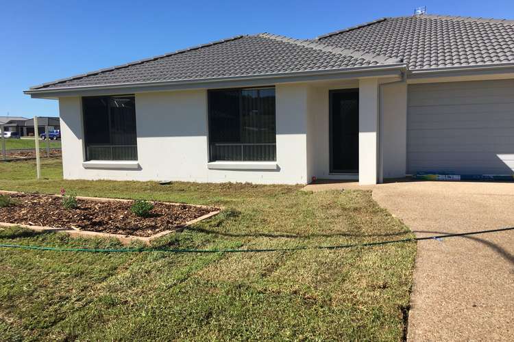 Main view of Homely semiDetached listing, 1/32 Tulipwood Crescent, Tamworth NSW 2340