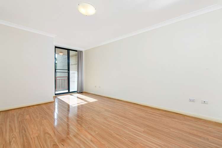 Fourth view of Homely apartment listing, 38/2 Conie Avenue, Baulkham Hills NSW 2153