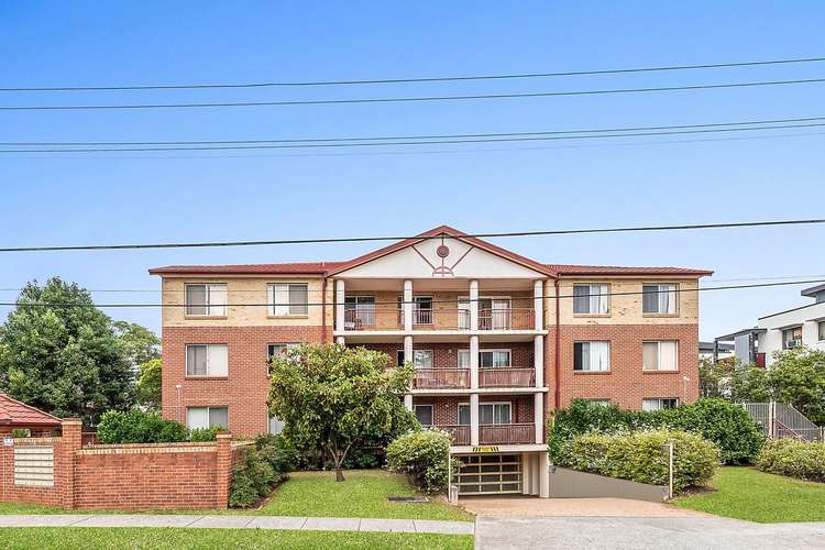 Main view of Homely unit listing, 4/16-18 Fifth Avenue, Blacktown NSW 2148