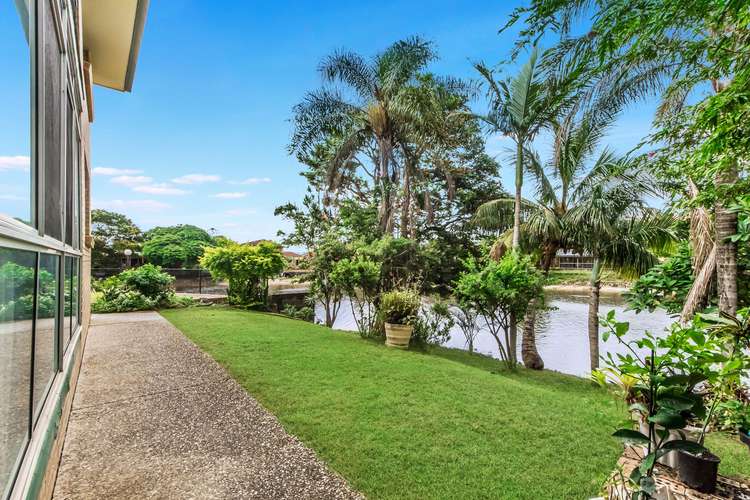 Fourth view of Homely unit listing, 2/31 Surfers Avenue, Mermaid Waters QLD 4218