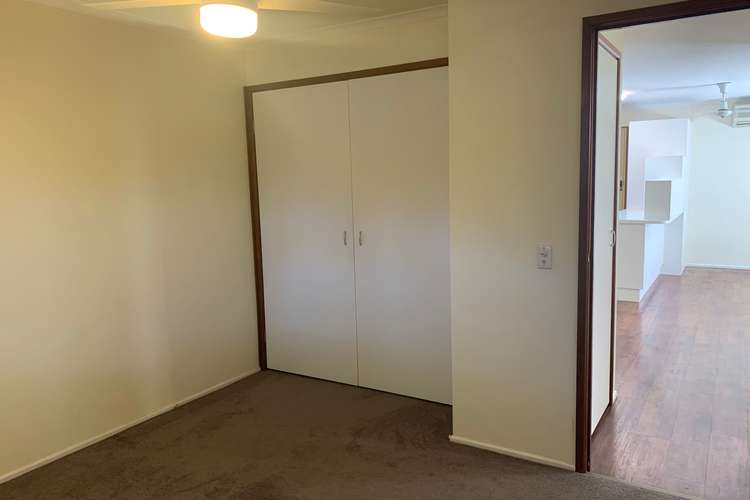 Sixth view of Homely semiDetached listing, 2/6 Columbia Court, Oxenford QLD 4210