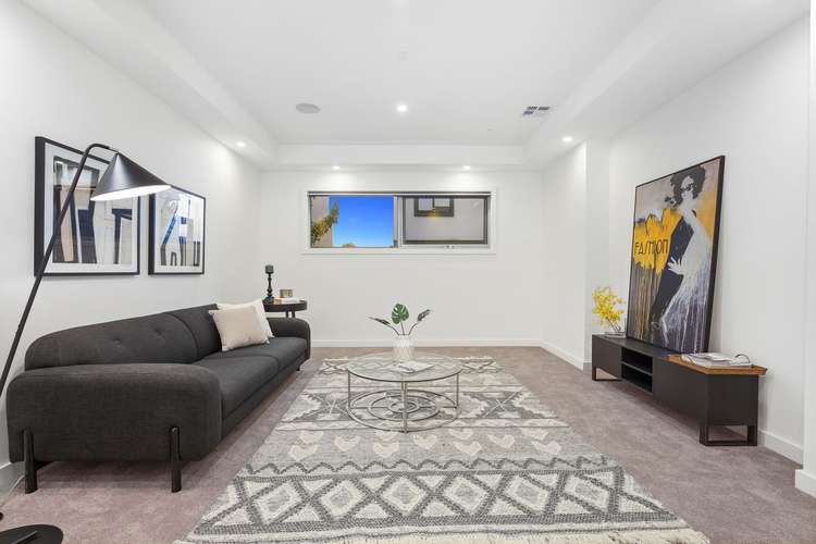 Fourth view of Homely house listing, 7 Waterview Walk, Caroline Springs VIC 3023