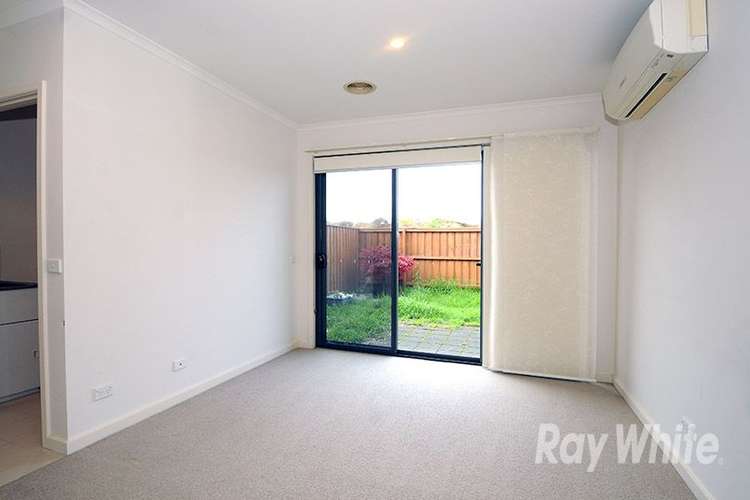 Fifth view of Homely townhouse listing, 11 Molesworth Drive, Mulgrave VIC 3170