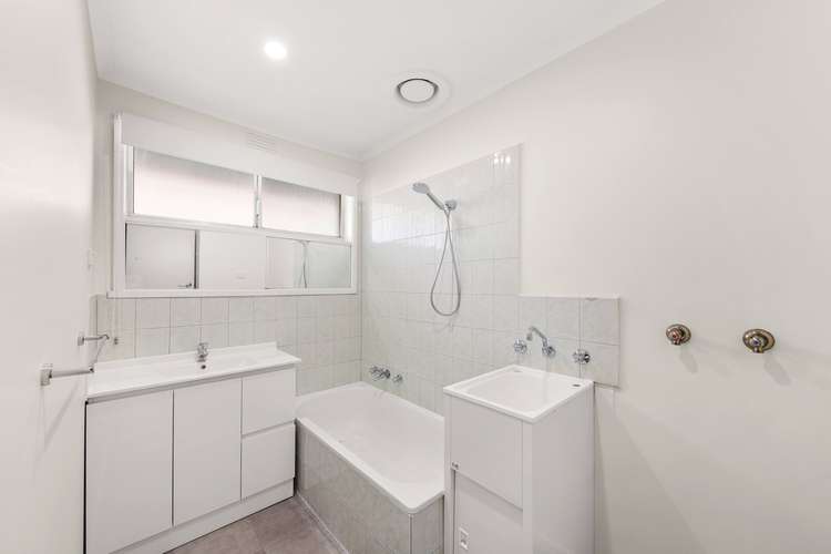 Sixth view of Homely unit listing, 1/19 Cabena Crescent, Chadstone VIC 3148