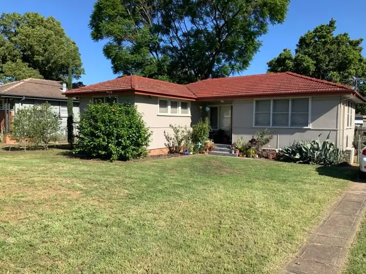 Main view of Homely house listing, 27 Howe, Singleton NSW 2330