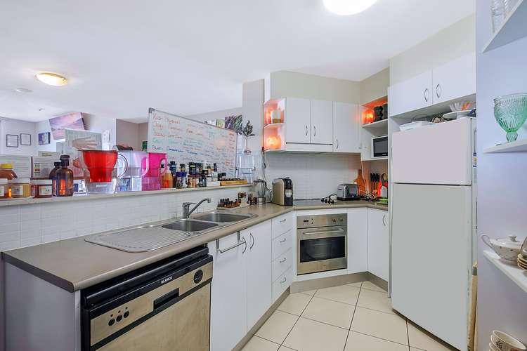 Sixth view of Homely unit listing, 4/76-78 John Street, Redcliffe QLD 4020