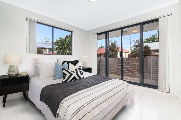 Fifth view of Homely unit listing, 28/1 Russell Street, Baulkham Hills NSW 2153