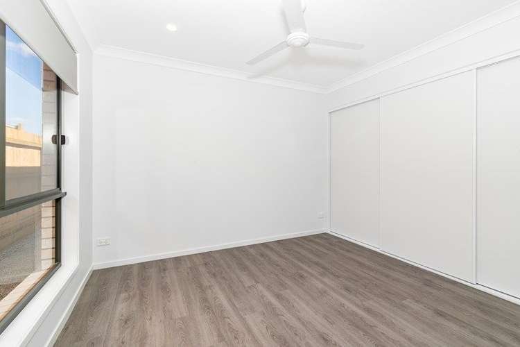 Third view of Homely semiDetached listing, 2/13 Rupert Crescent, Morayfield QLD 4506