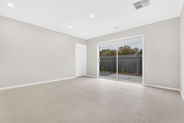Fifth view of Homely house listing, 70 Scenery Drive,, Craigieburn VIC 3064