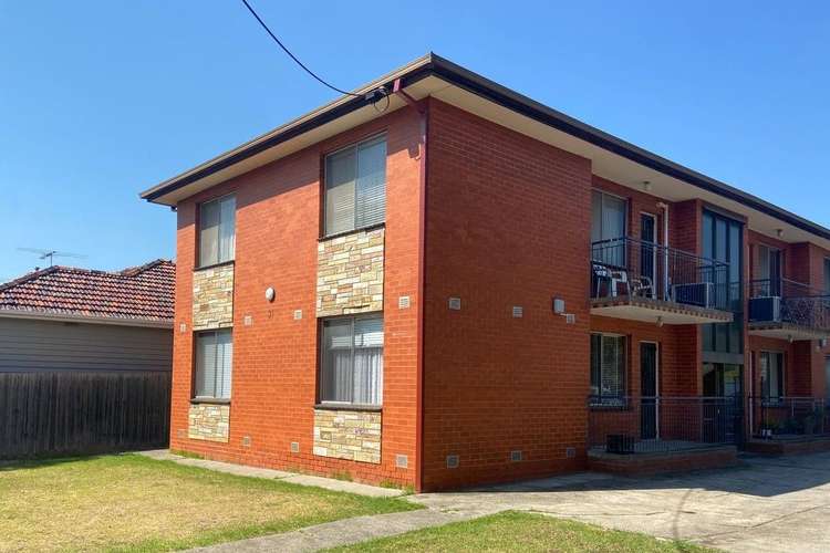 Main view of Homely unit listing, 1/31 Hobbs Street, Seddon VIC 3011