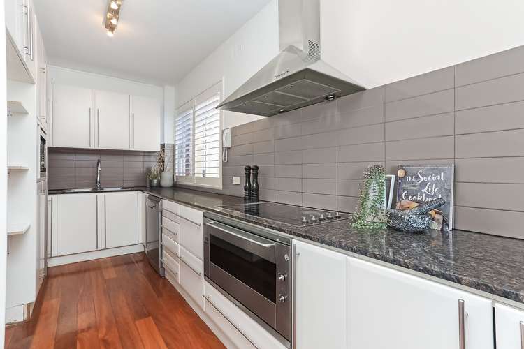Third view of Homely apartment listing, 2/11 Clarke Street, Vaucluse NSW 2030